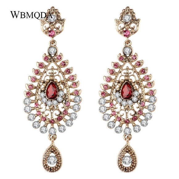 Earings - Picture 4 of 5